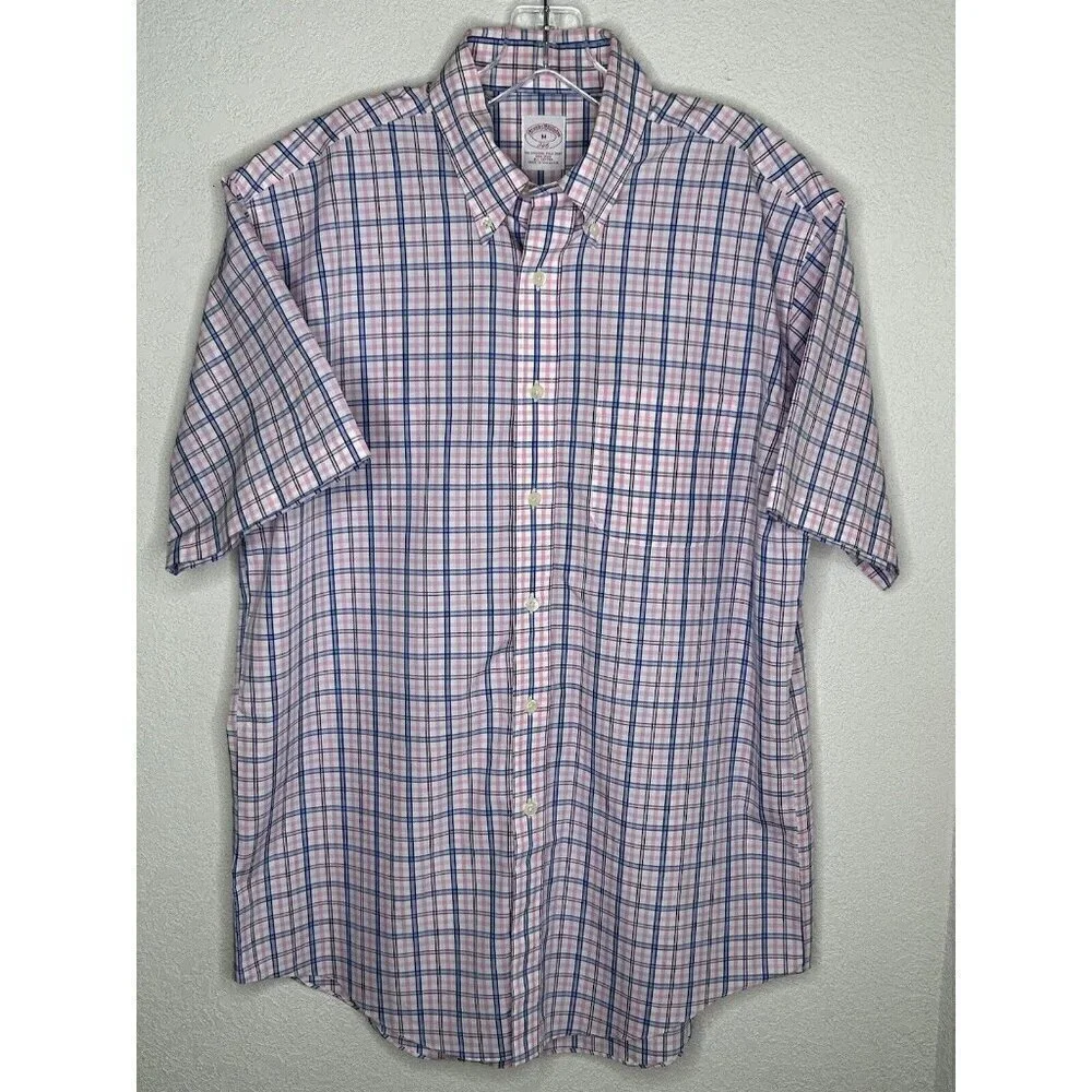 Brooks Brothers 346 Shirt Mens Medium Plaid Pink Blue Button Up Camp Casual